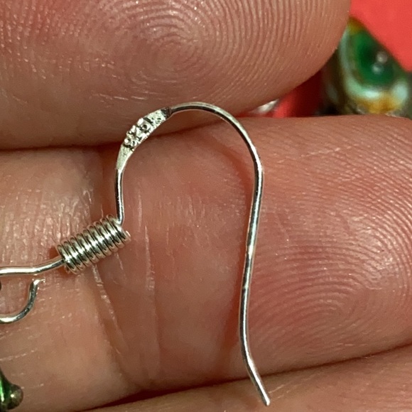 🖤VTG💕Articulate Fish silver earrings - Picture 9 of 10